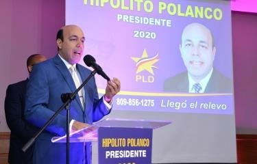 Cansado de que el PLD no lo tomara en cuenta, Hipólito Peña renuncia al partido