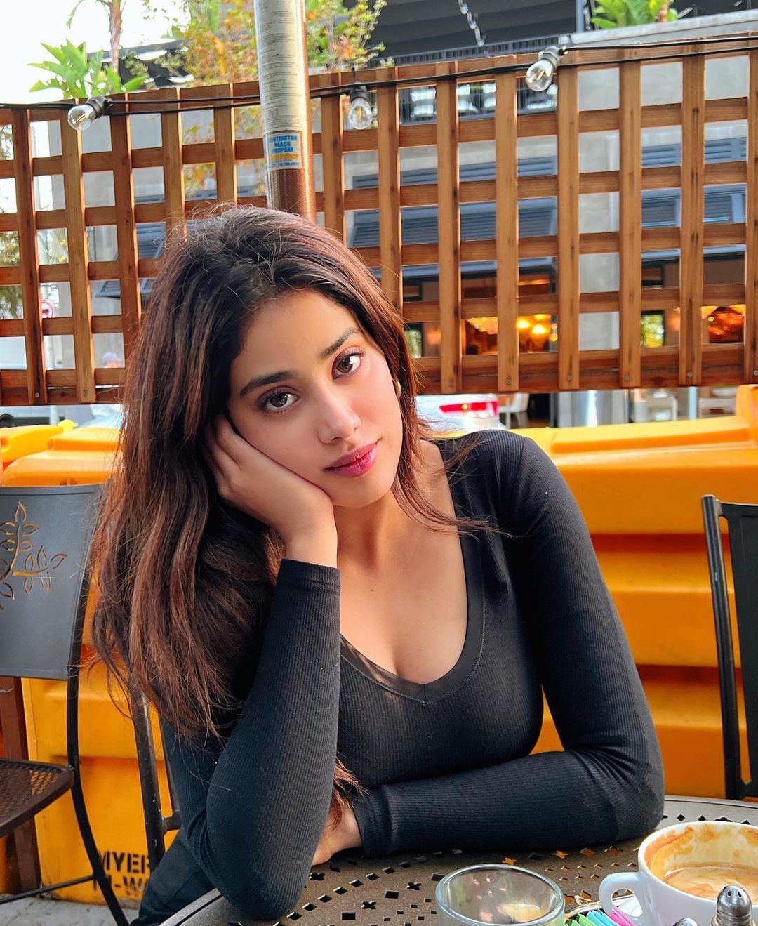 Janhvi kapoor pic