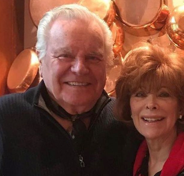 Robert Wagner age, net worth, height, wiki, family, bio, son, house