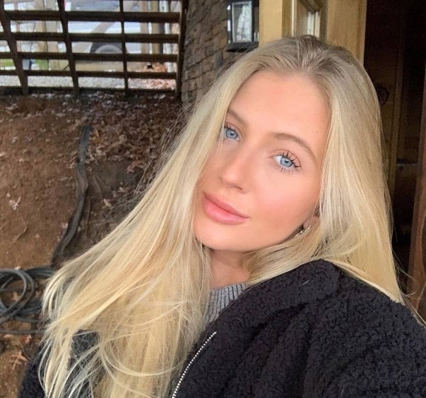 Alexis Clark Delighted Fans With A Lingerie Viral Video