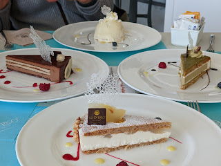 A sampling of desserts at Sal de Riso (Minori).