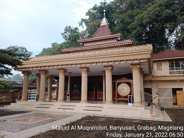 Bersih² Masjid Al Muqorrobin, Banyusari, Grabag, Magelang