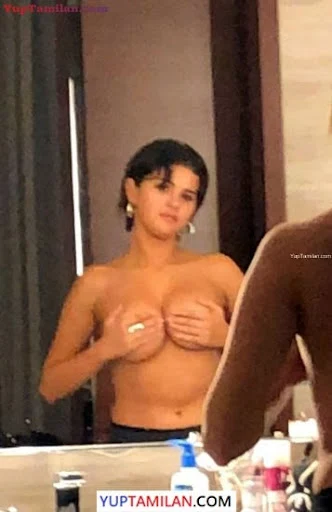 Selena Gomez Sexy Topless Pictures