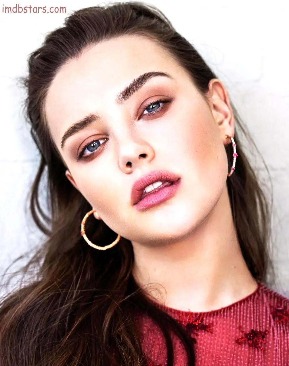 Katherine Langford Life, Career, Age, Bio, Affairs, Photos and More