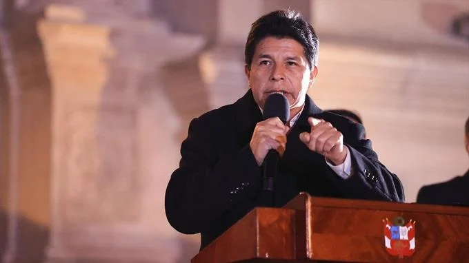 Pedro Castillo niega que vaya a cerrar el Congreso peruano