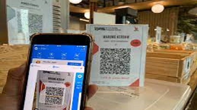  Banyak sekali kemudahan yang akan dirasakan dengan seiring perkembangan dunia yang serba  Cara Scan Qris DANA Terbaru