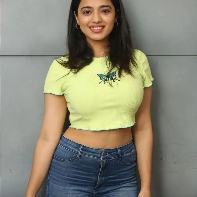Ketika Sharma hot and sexy photoshoot | Ketika Sharma hot looks in tight jeans and top | Ketika Sharma hot and gorgeous looks