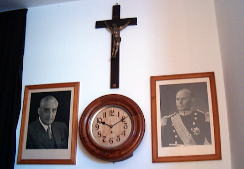 RETRADO DE SALAZAR.