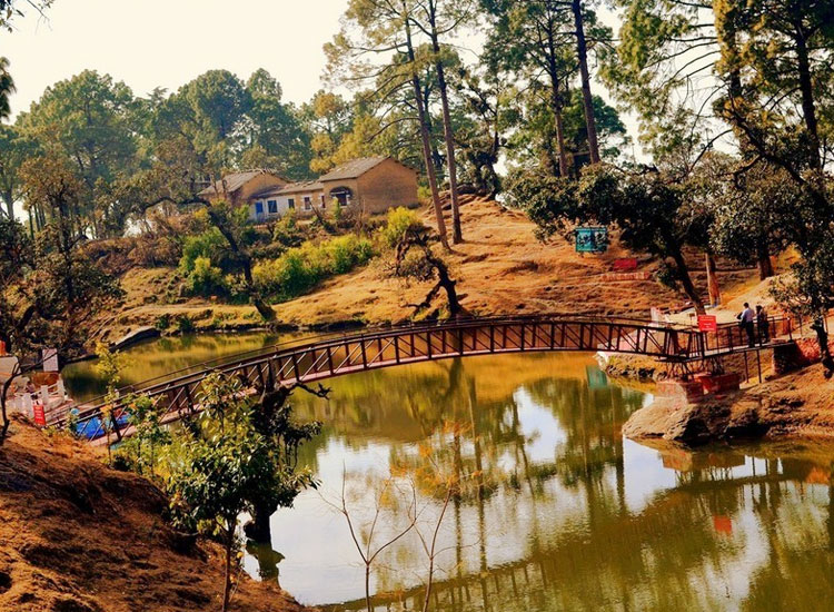 Lansdown Tourist Place in Uttarakhand