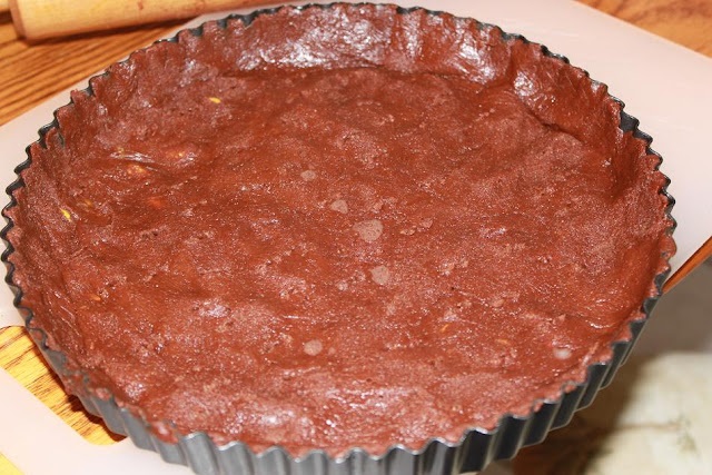 chocolate tart dough baked