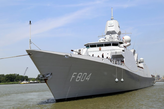 HNLMS  DE RUYTER  F 804