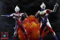 S.H. Figuarts Ultraman Trigger Multi Type 40