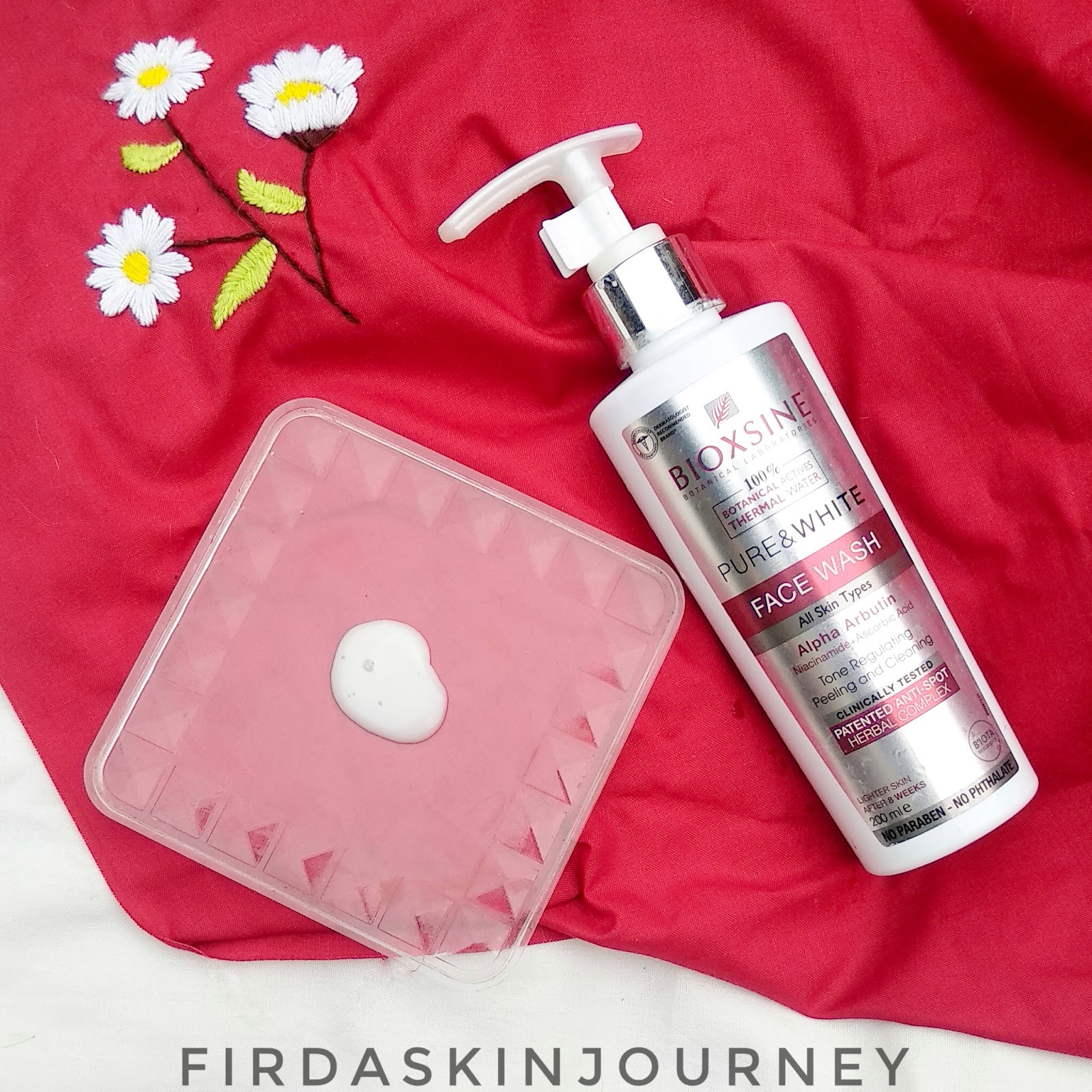 Review: Bioxsine Pure & White Facial Wash, Sabun Wajah Untuk Kulit Lebih Cerah