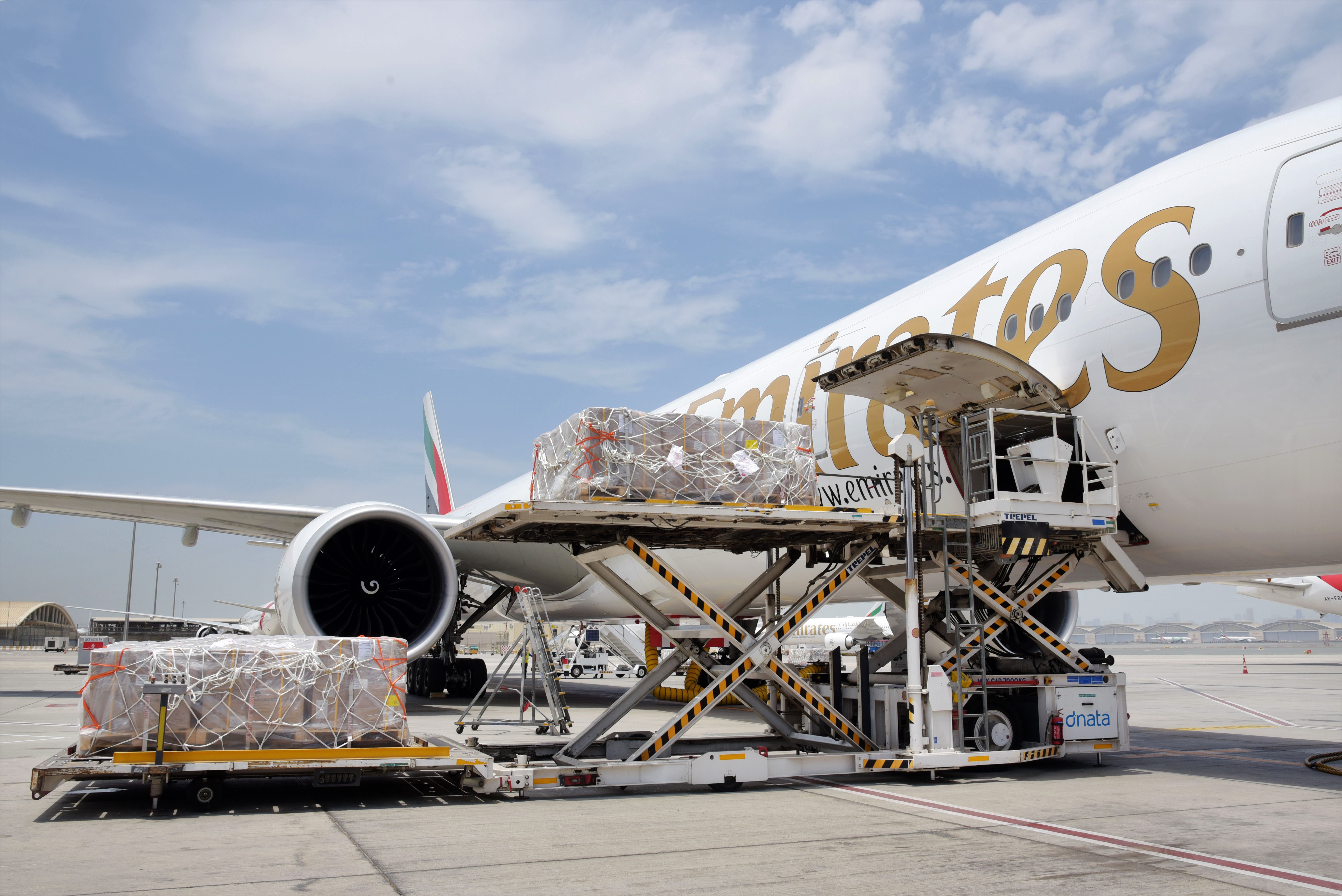 تقارير الشحن إنجازات 2021 تعزز ريادة الإمارات Emirates SkyCargo  للشحن الجوي عالمياً