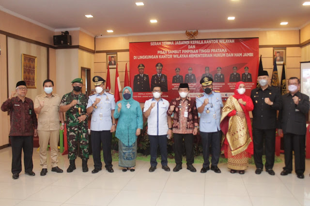 Gubernur Al Haris Hadiri Sertijab Kepala Kanwil Kemenkumham Jambi