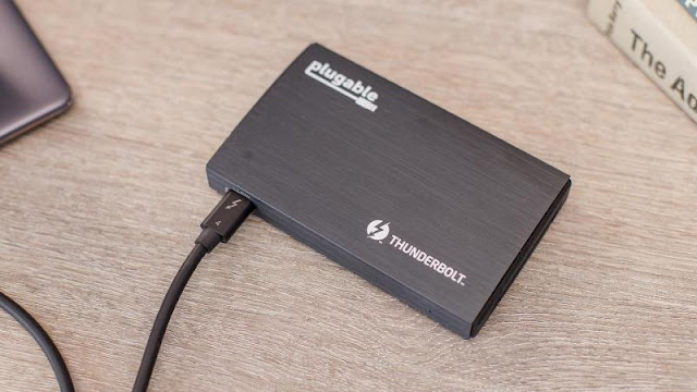 Plugable Thunderbolt 4 and USB4 Hub