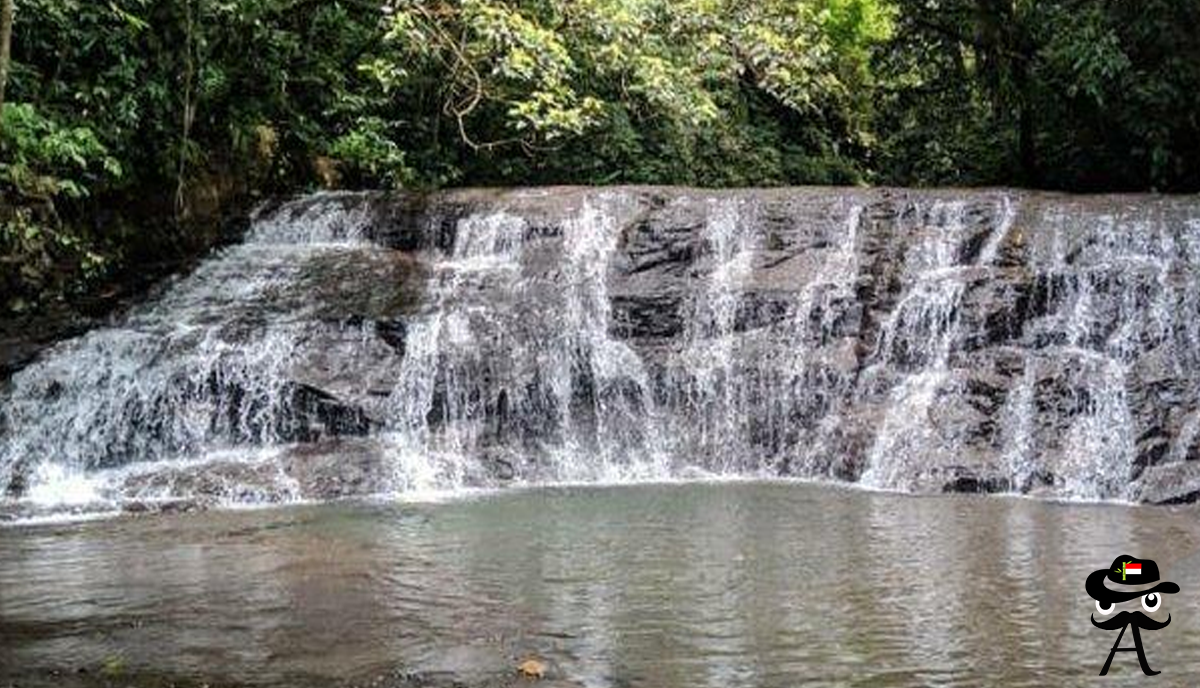 Tanjaro Waterfall