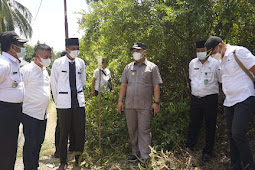 Serahkan Ambulance Kaisar di UPT Puskesmas Rejai, Bupati M Nizar : Di Desa Rejai Akan Dibangun Puskesmas