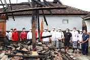 Bupati Tabanan Kunjungi Korban Kebakaran di Gubug Belodan