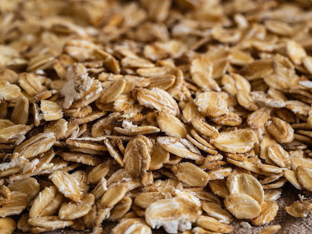 flakes, fibers, oats