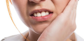 Lợi trùm khi mọc răng khôn điều trị ra làm sao?-3