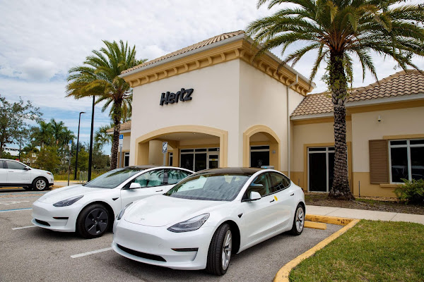 Tesla vende 100.000 Modelo 3 para a locadora Hertz nos EUA