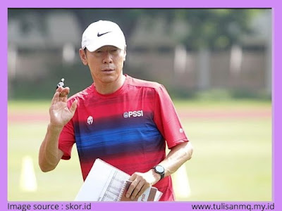 Coach Shin Tae-Yong
