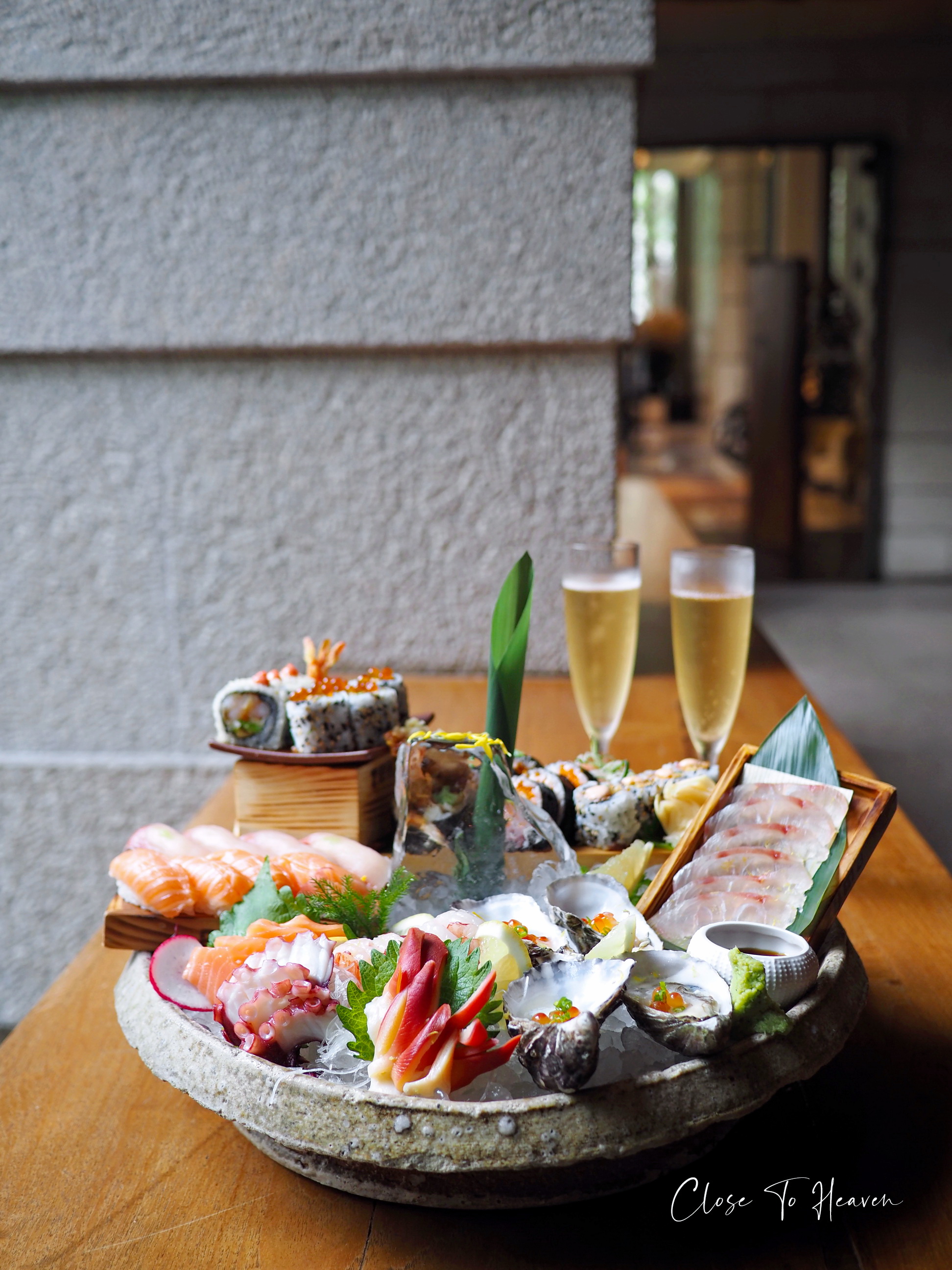 บุฟเฟ่ต์อาหารญี่ปุ่น Sunday Brunch | Zuma Bangkok