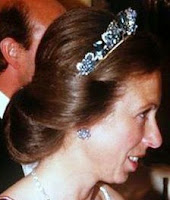 aquamarine pine flower tiara cartier queen elizabeth united kingdom princess anne