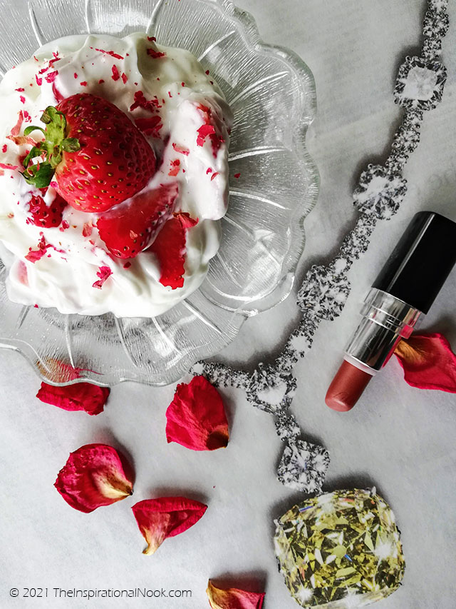 Memsahib's mess, Eton mess dessert with a twist, Strawberry mess, dessert, lipstick, diamond necklace, jewelry,