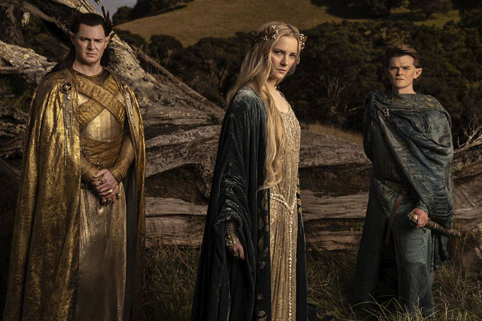 Rings of Power Gil-galad, Galadriel, and Elrond