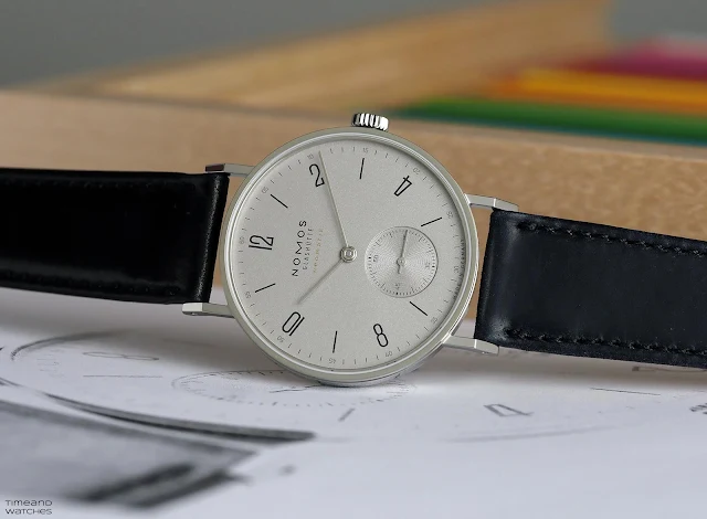 Nomos Tangente neomatik platinum gray