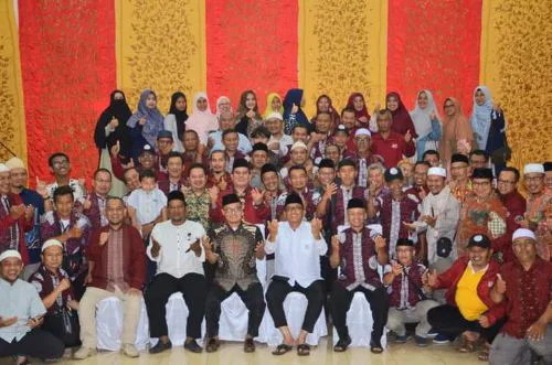 Wako Hendri Septa Disambangi Ratusan Alumni Pondok Modern Gontor