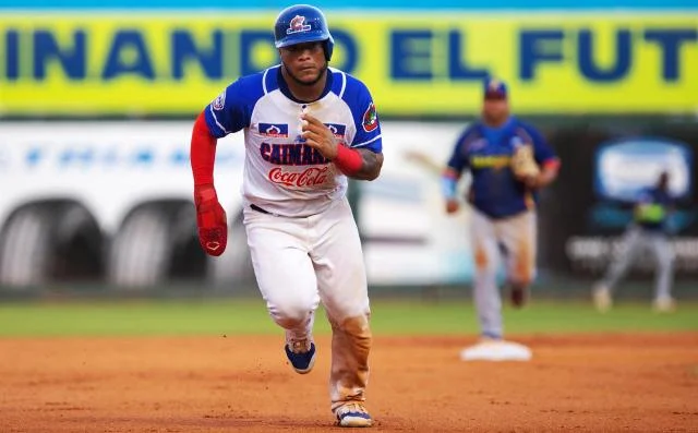 Colombia en su primera final de la Serie del Caribe tras derrotar 8 x 1 a los Navegantes del Magallanes