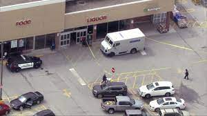 Armored truck robbed outside Jewel-Osco in Homewood