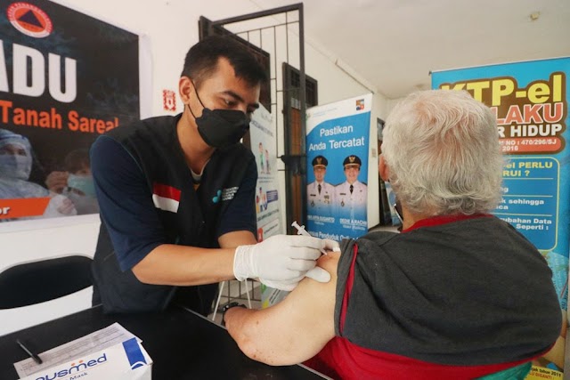 Kota Bogor Mulai Vaksin Booster Untuk Pelayan Publik Hingga Lansia