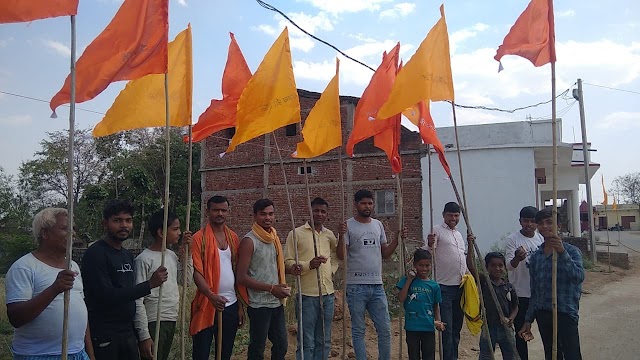 रामनवमी महोत्सव की तैयारी शुरू,जगह-जगह लहराने लगा भगवा ध्वज Dandai 