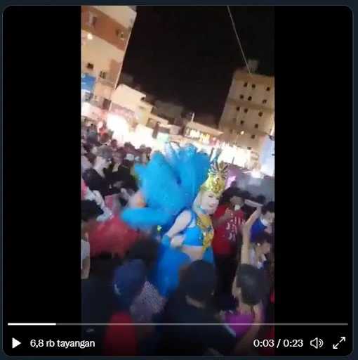Kabar menghebohkan datang dari Arab Saudi pekan ini RUSAK...!! Heboh Penampilan Penari Seksi yang Gegerkan Arab Saudi