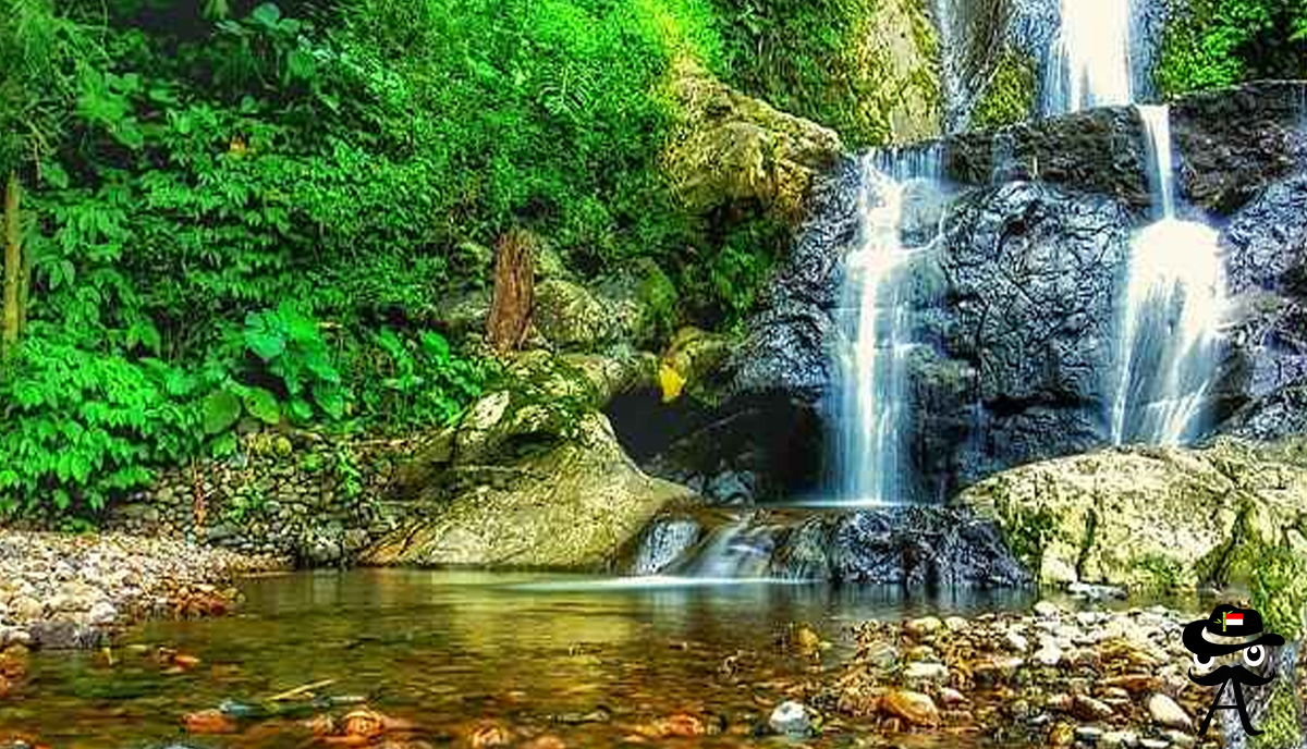 The beauty of Sarasah Barasok Waterfall