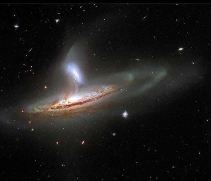 NASA Hubble Spots Galaxy ARP 282
