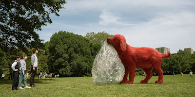 Clifford the Big Red Dog Movie Image
