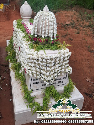 Makam Mataram Tunggal Marmer