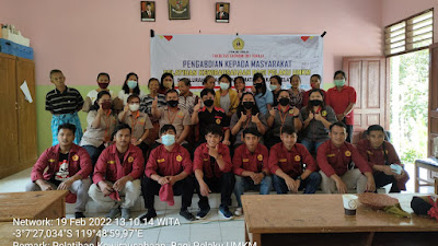 Mahasiswa KKN UKI Toraja Kelurahan Pasang Bekali Pelatihan Kewirausahaan Bagi Masyarakat