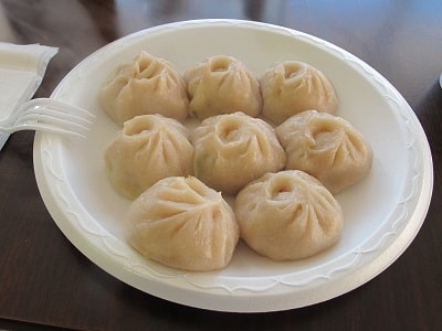 Chicken Momos Recipe In Hindi