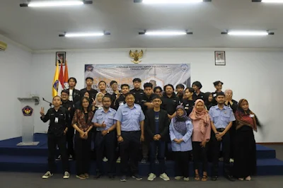HMIF Nurtanio Sukses Laksanakan Seminar Informatika 2022 (Informatic Is Fun), Hadirkan CEO WeiTech Indonesia