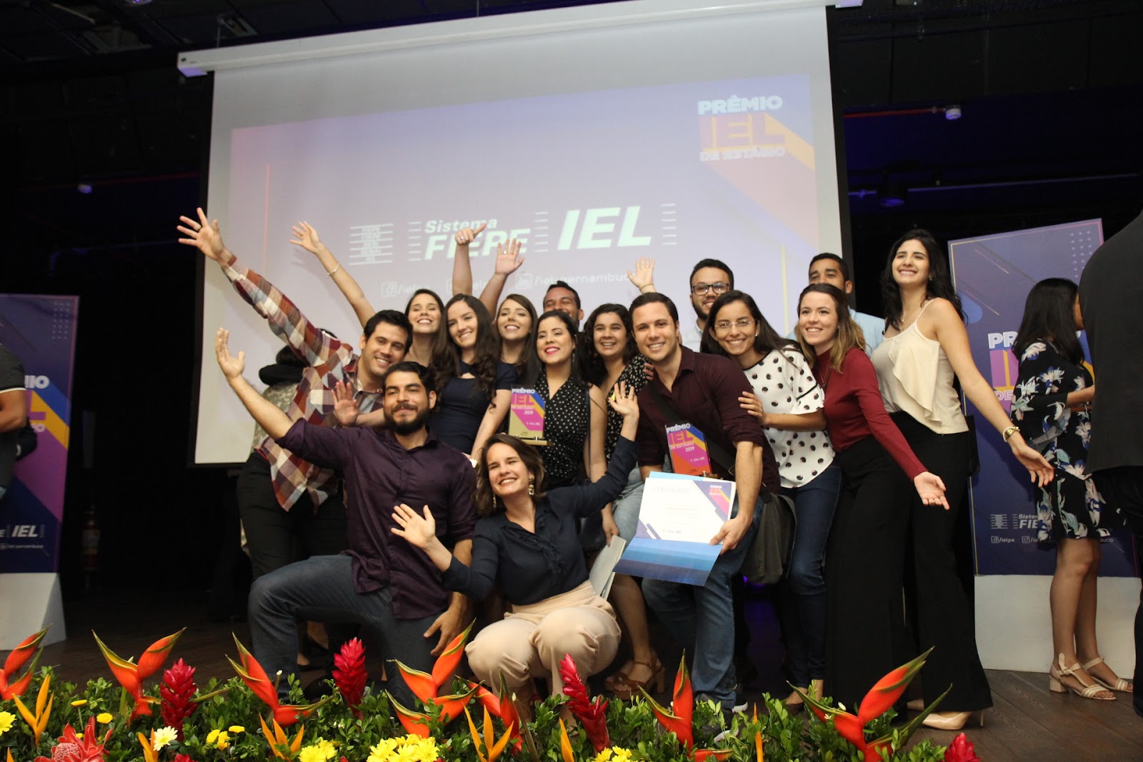 IEL-PE celebra Dia do Estagiário com palestra, games e sorteios