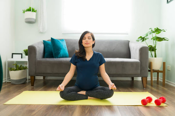 Easy pose for pregnant women