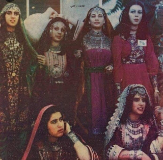 Afghan Women Cultural Dress In 80s. Afghan Cultural Dress For Women.


Afghan women from the 80s in their cultural clothes.

Afghan Women Clothes In 1980.