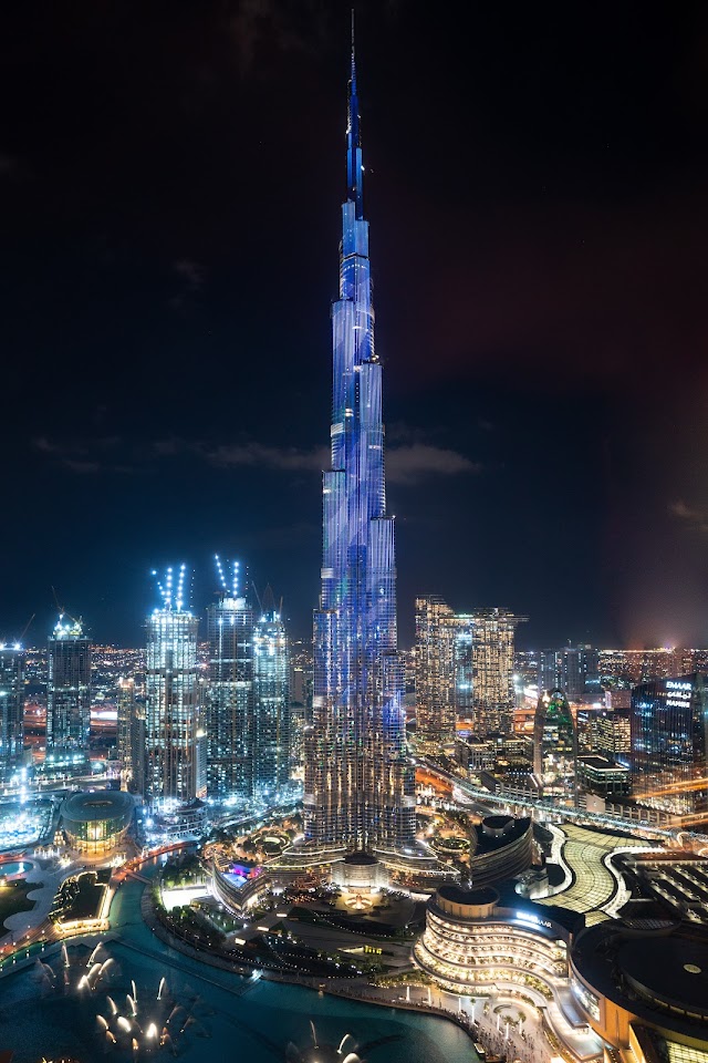 New Year 2022: when and where to watch the Burj Khalifa laser show 