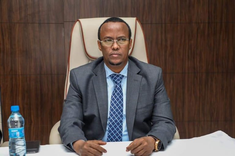 Gudlawe arrived in Beledweyn to assist Farmajo in looting the election